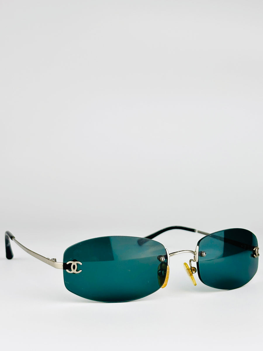 CHANEL - 4002