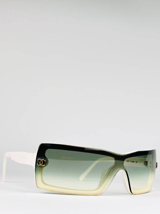 CHANEL - 5067