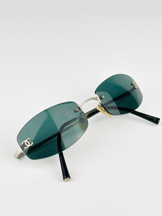 CHANEL - 4002