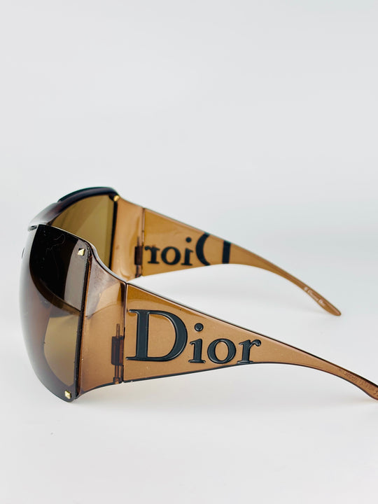 DIOR - OVERSHINE