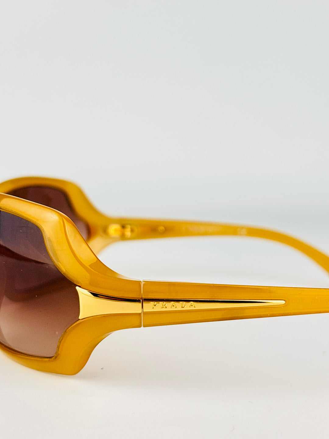 PRADA - SPR 11G