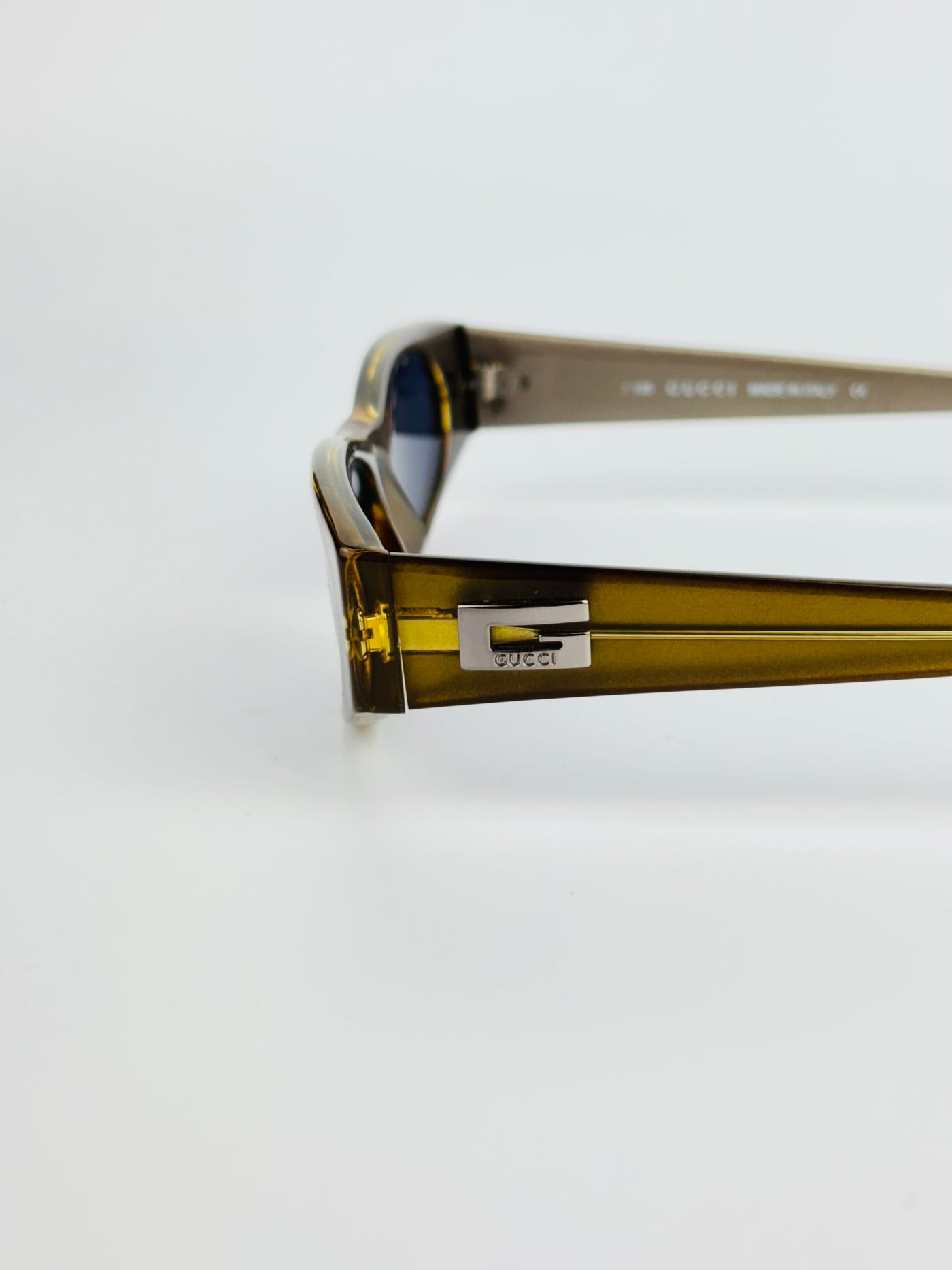 GUCCI – GG2424/S