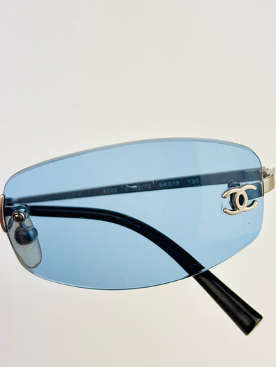 CHANEL – 4002