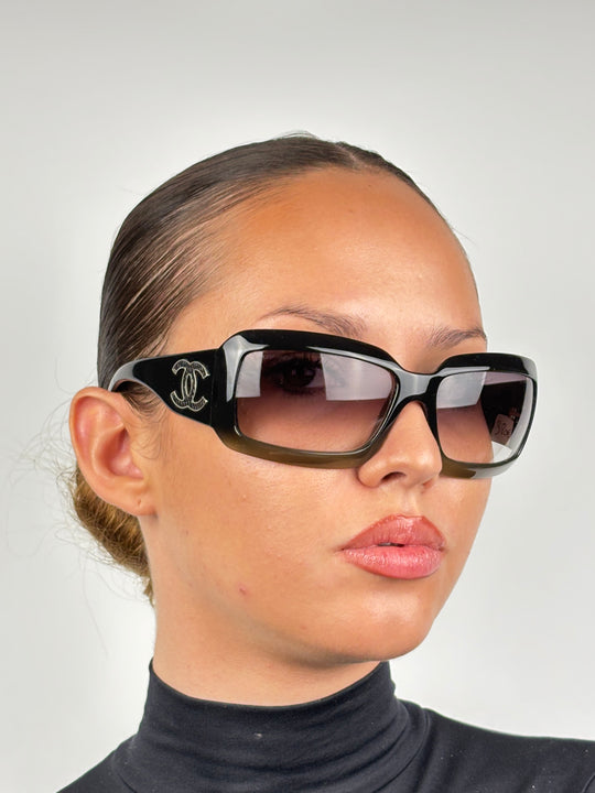 CHANEL - 6022-Q