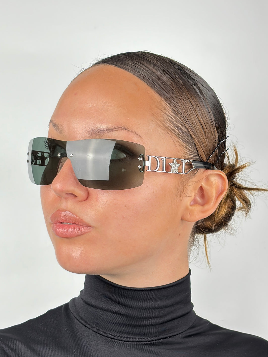 DIOR - DIORLYWOOD