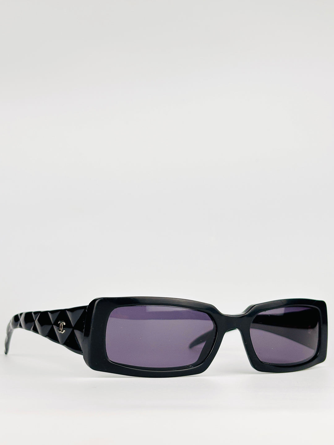 CHANEL - 5046