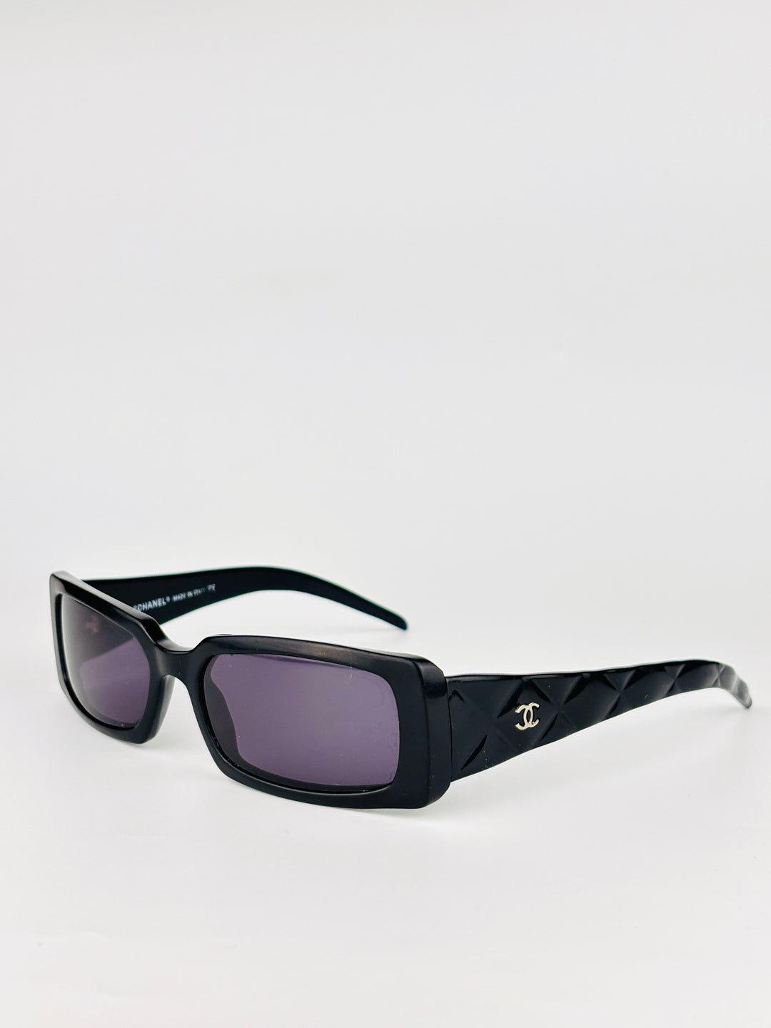 CHANEL - 5046
