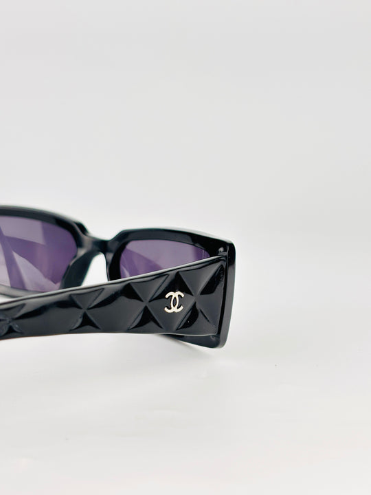 CHANEL - 5046