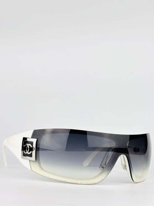 CHANEL - 5085