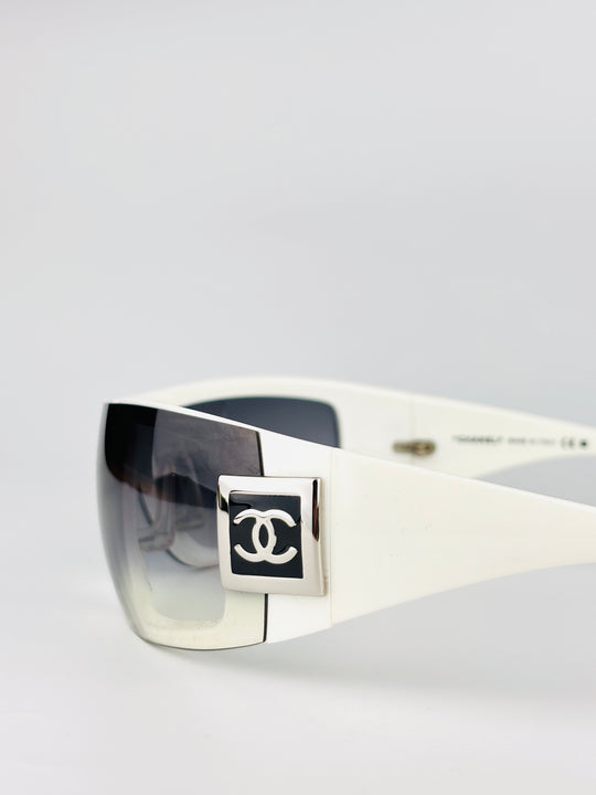 CHANEL - 5085