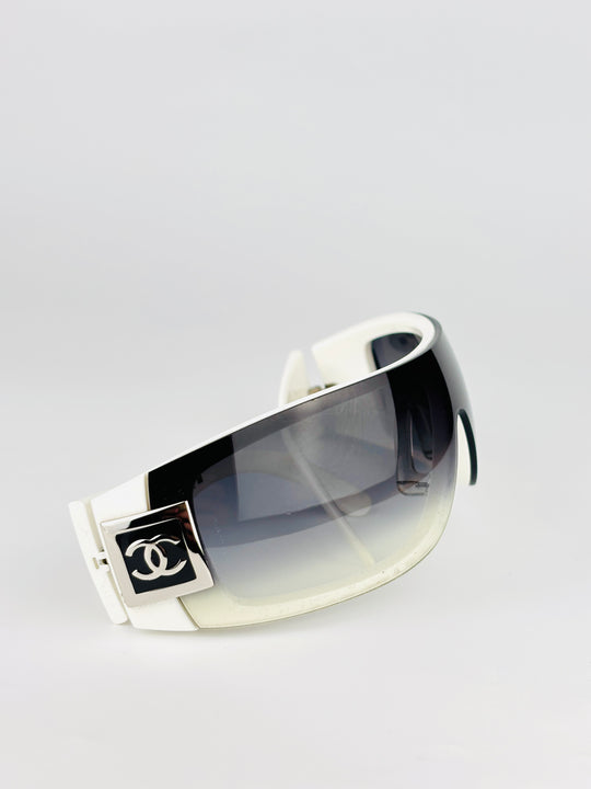 CHANEL - 5085