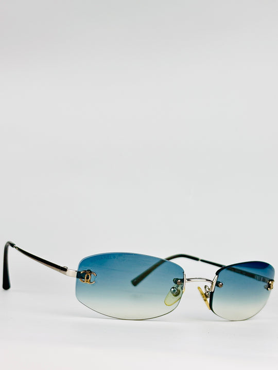 CHANEL - 4002