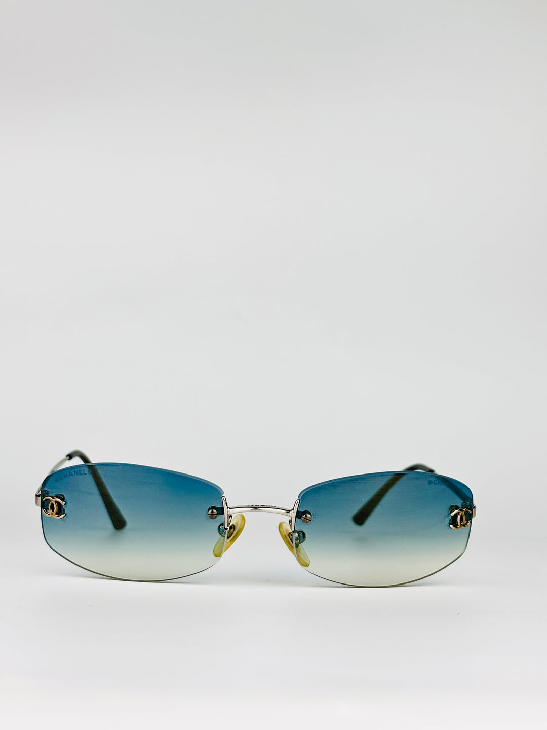 CHANEL - 4002