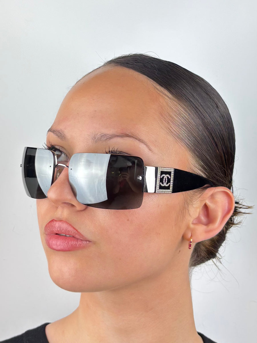 CHANEL – 4095