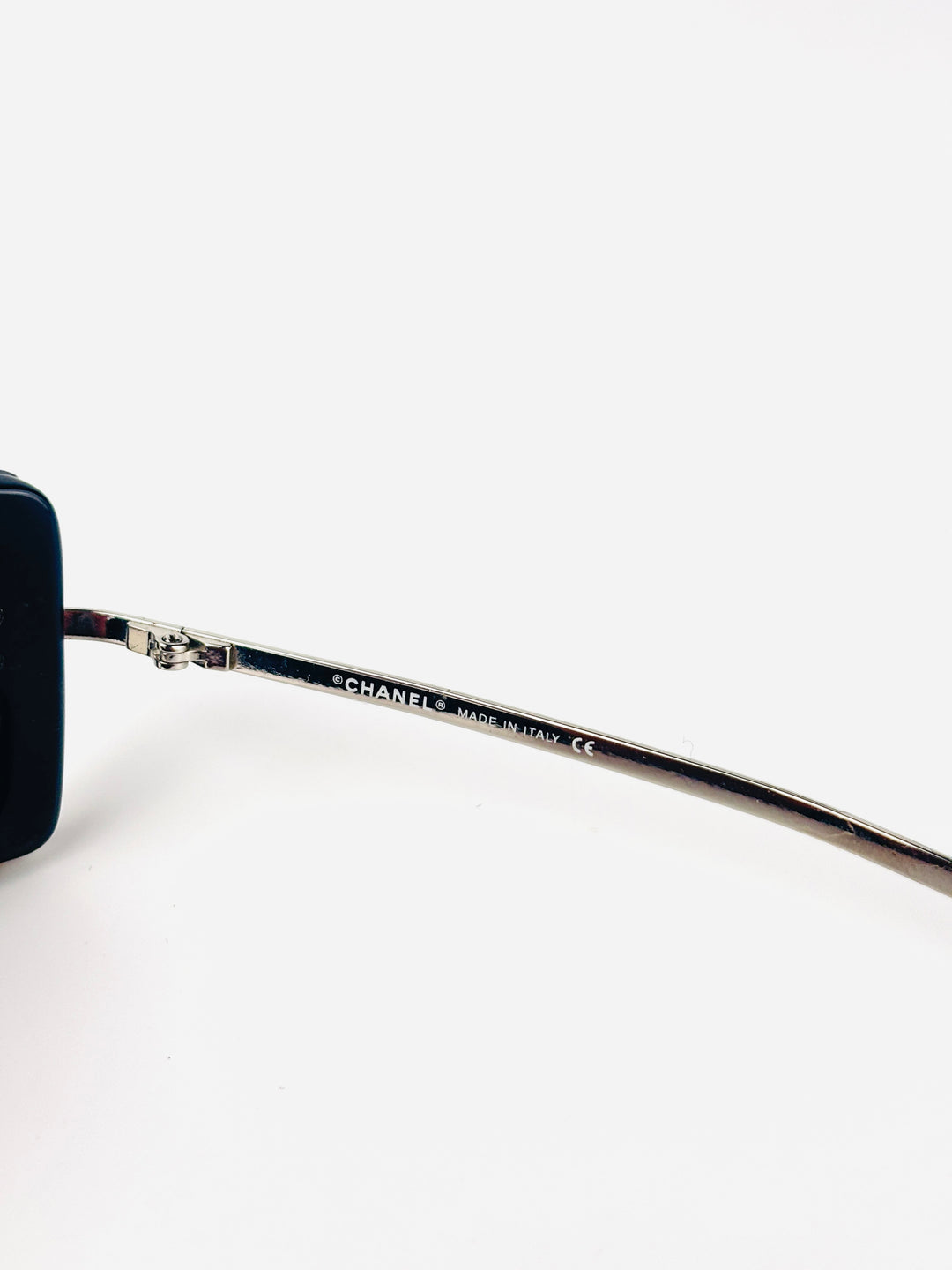 CHANEL - 5077