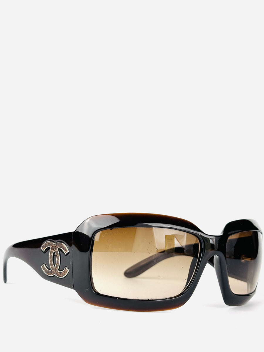 CHANEL - 6022-Q