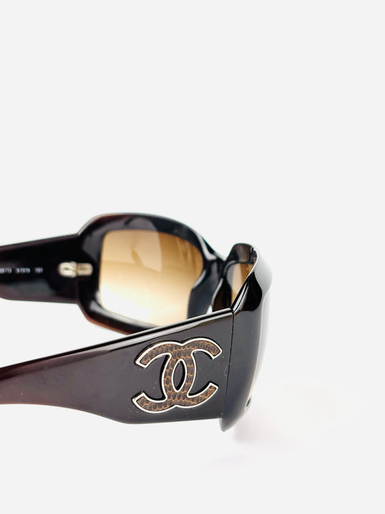 CHANEL - 6022-Q