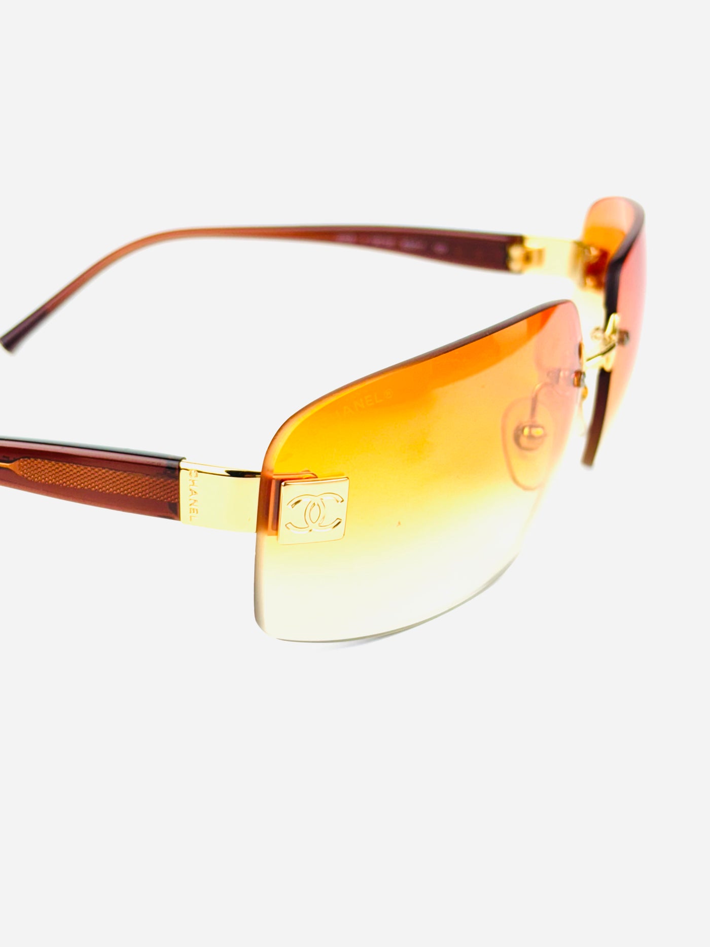 CHANEL – 4026