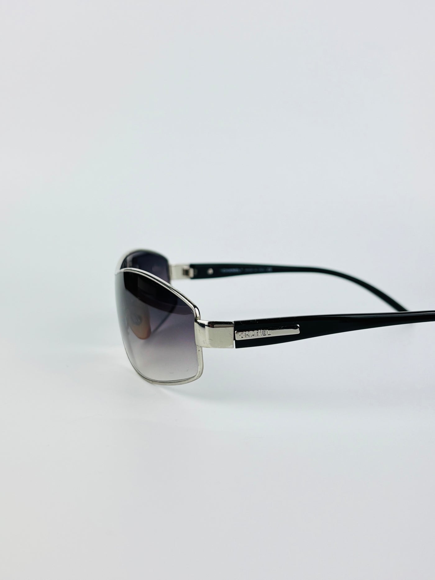 CHANEL – 4088
