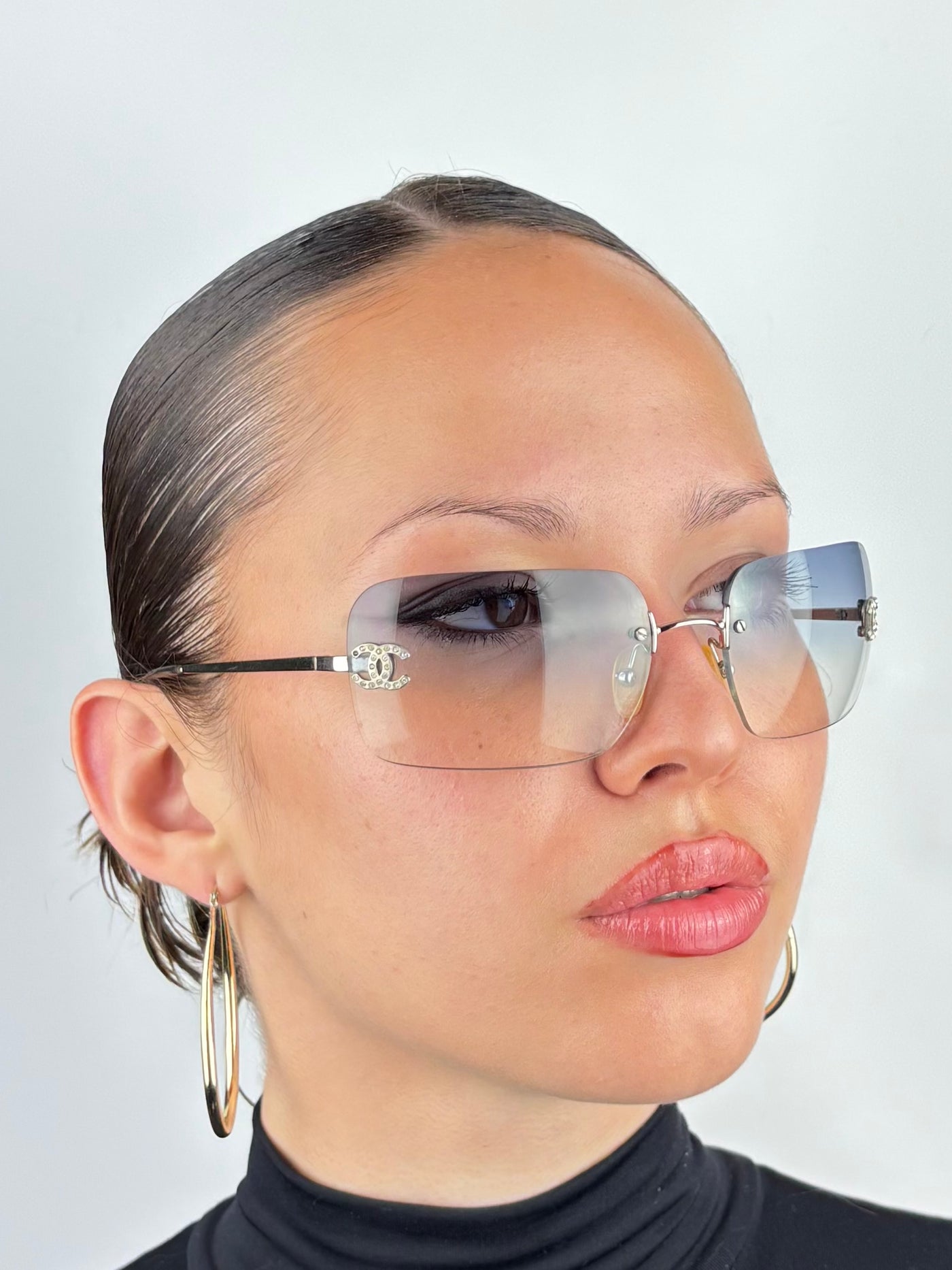 CHANEL – 4017-D