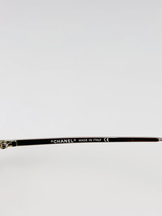 CHANEL - 4002