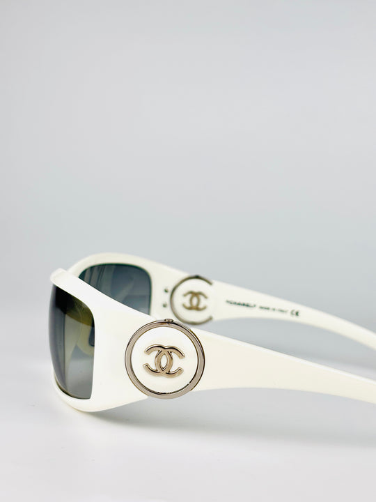 CHANEL - 6030