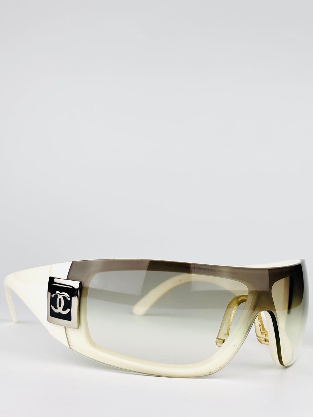 CHANEL - 5085