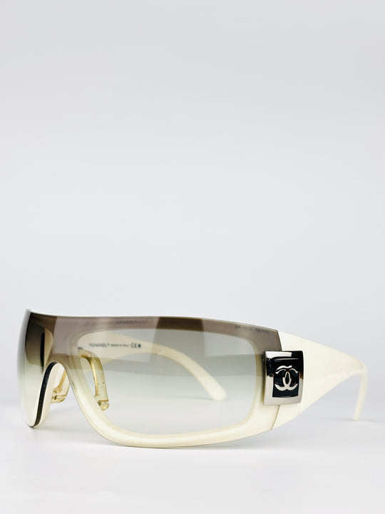 CHANEL - 5085