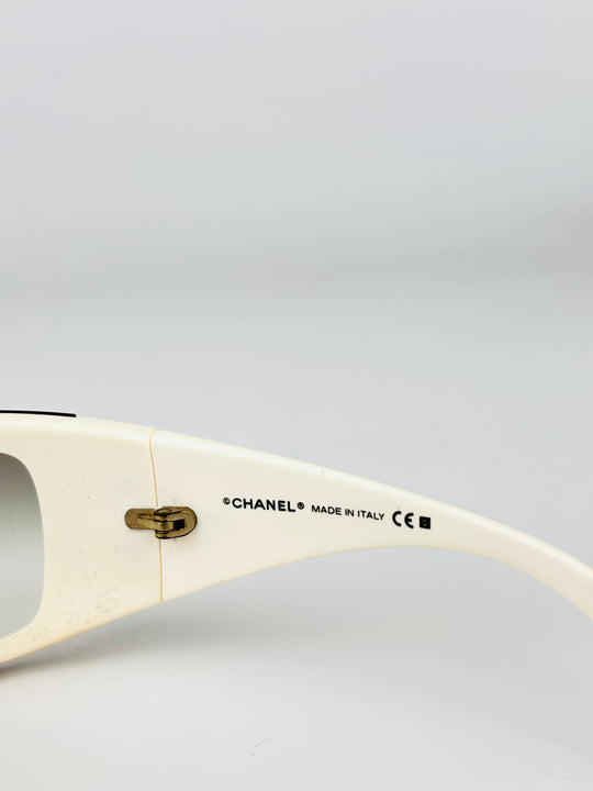 CHANEL - 5085
