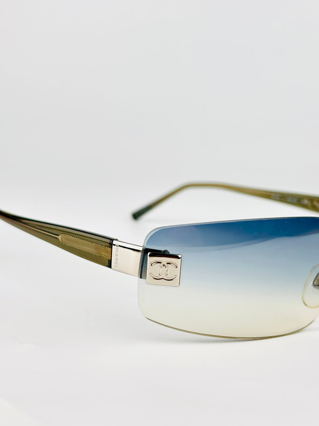 CHANEL - 4018