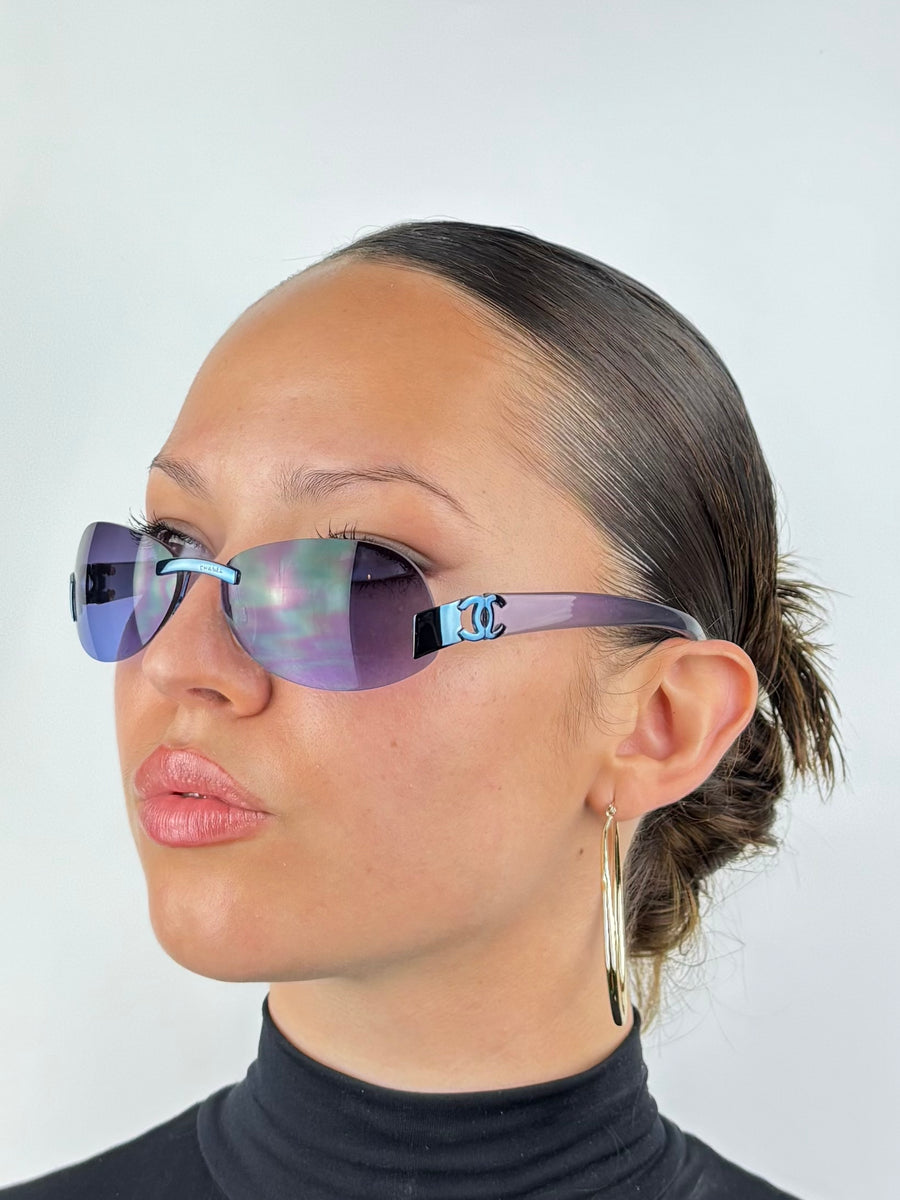 CHANEL – 4037