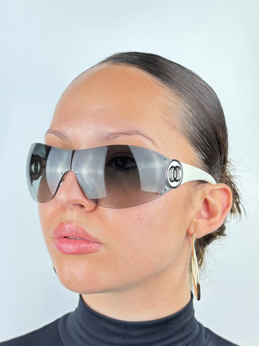 CHANEL – 4145