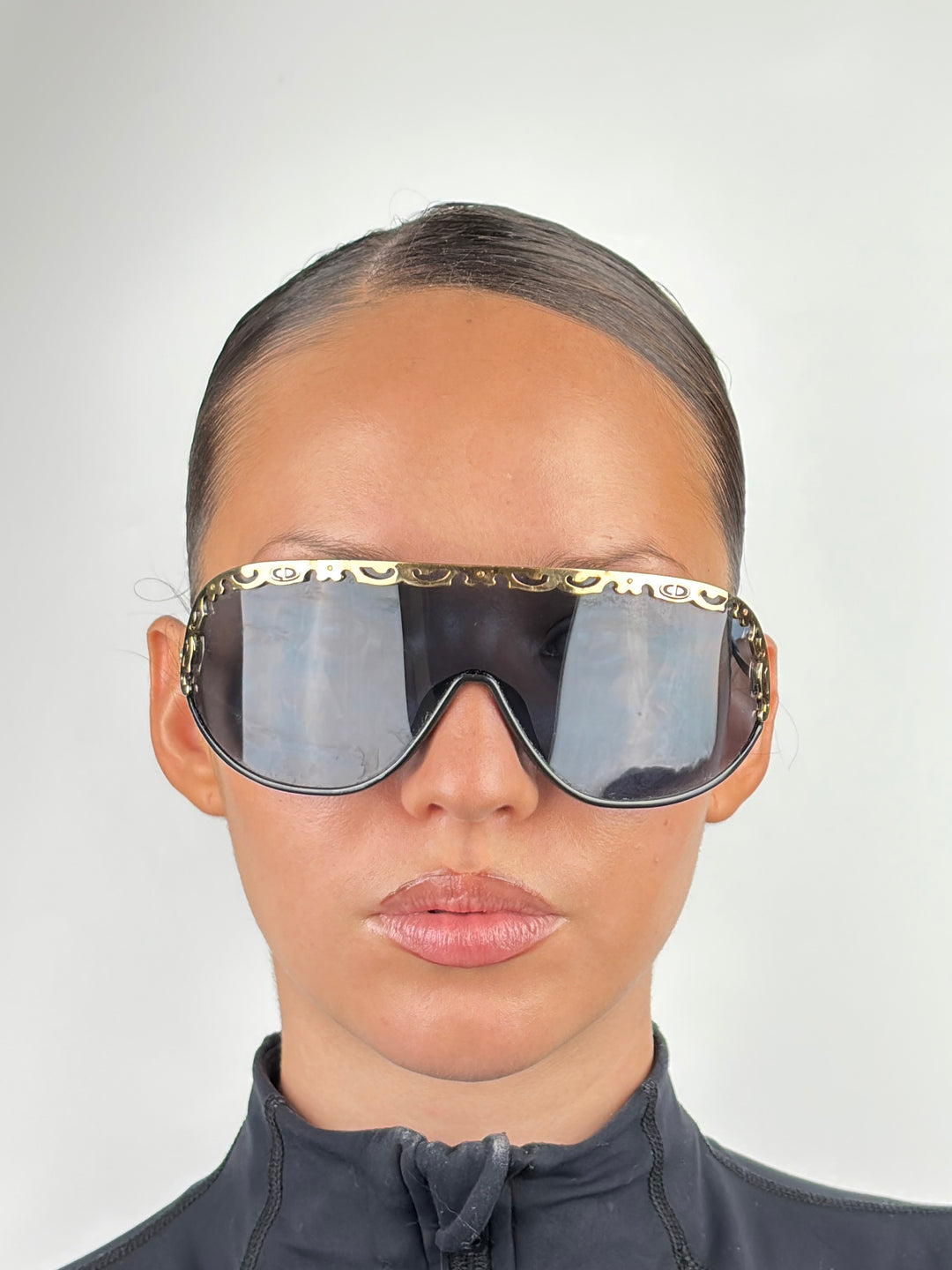 DIOR - 2501
