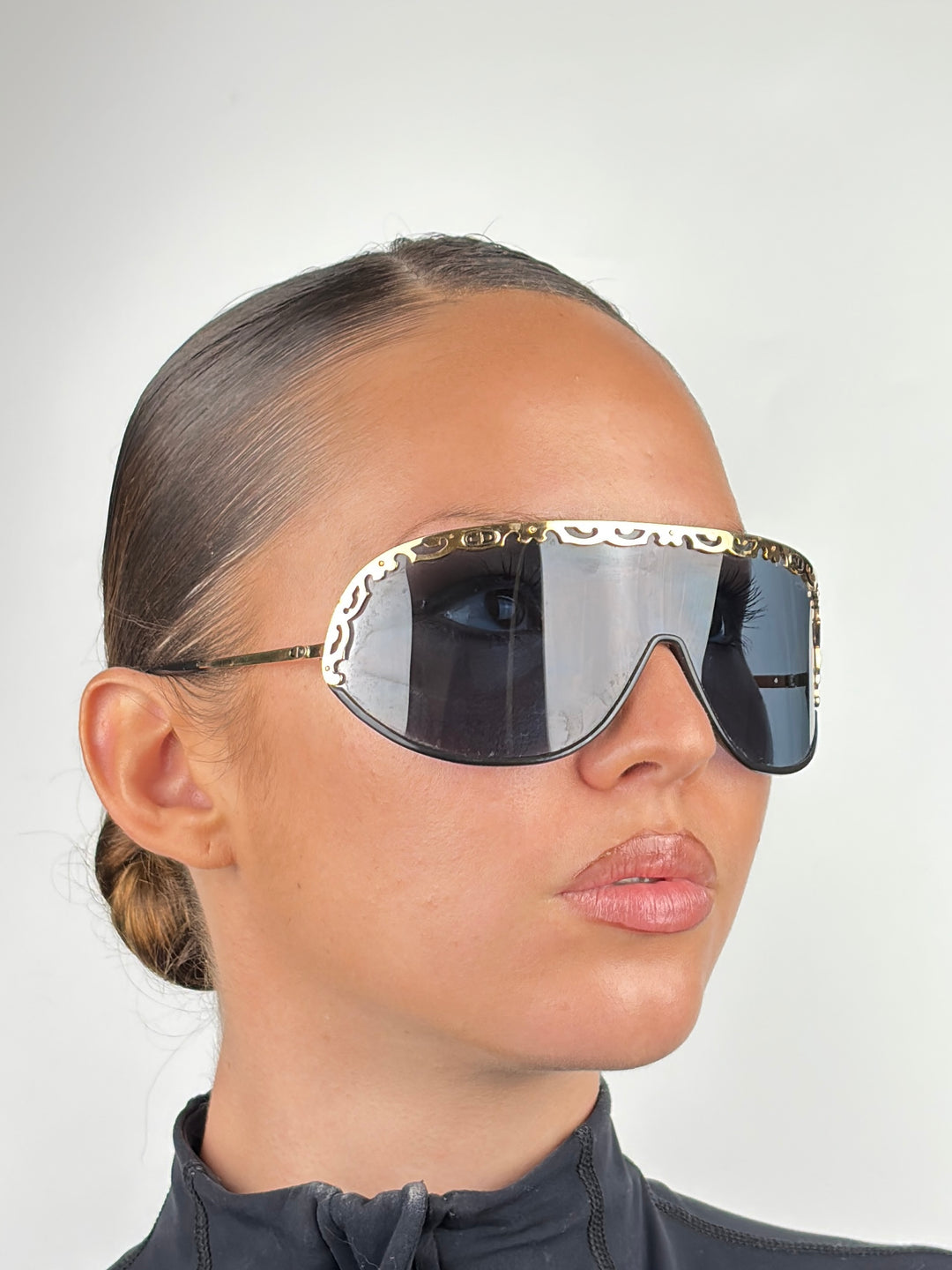DIOR - 2501