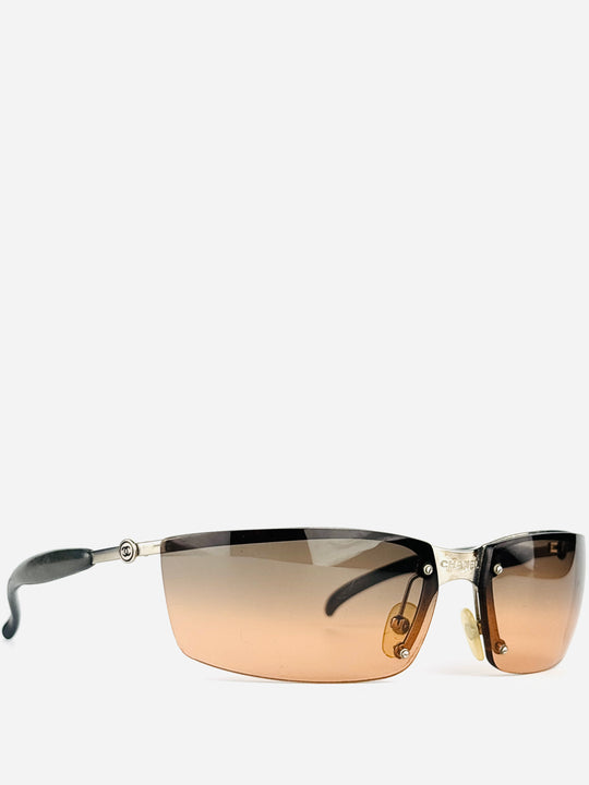 CHANEL - 4010