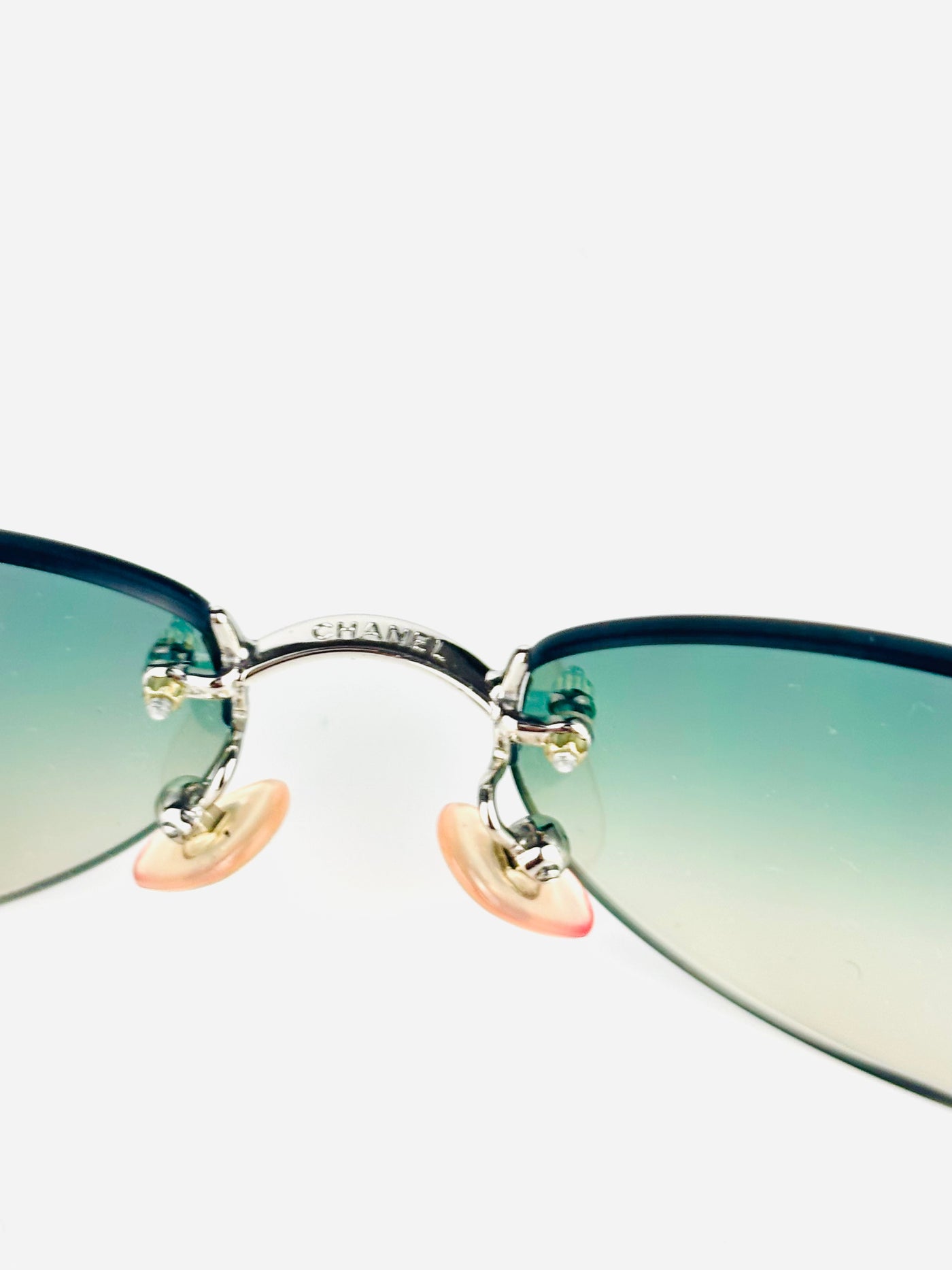 CHANEL – 4013