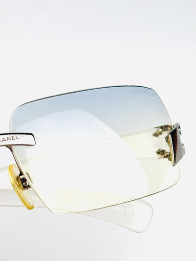 CHANEL – 4048