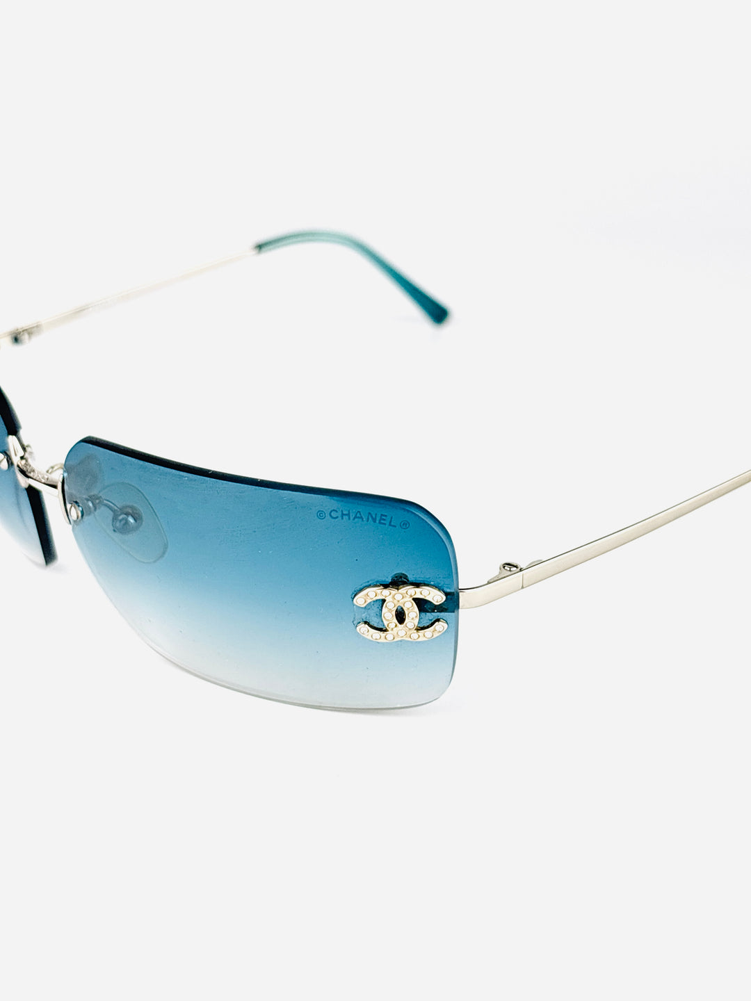 CHANEL - 4017-D