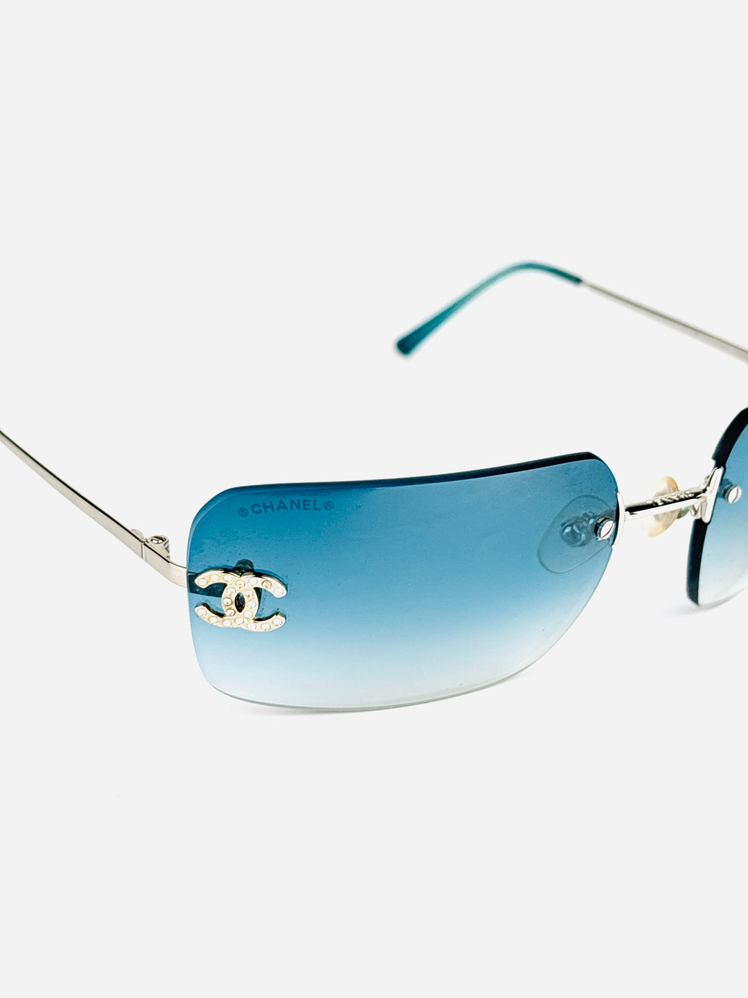 CHANEL - 4017-D