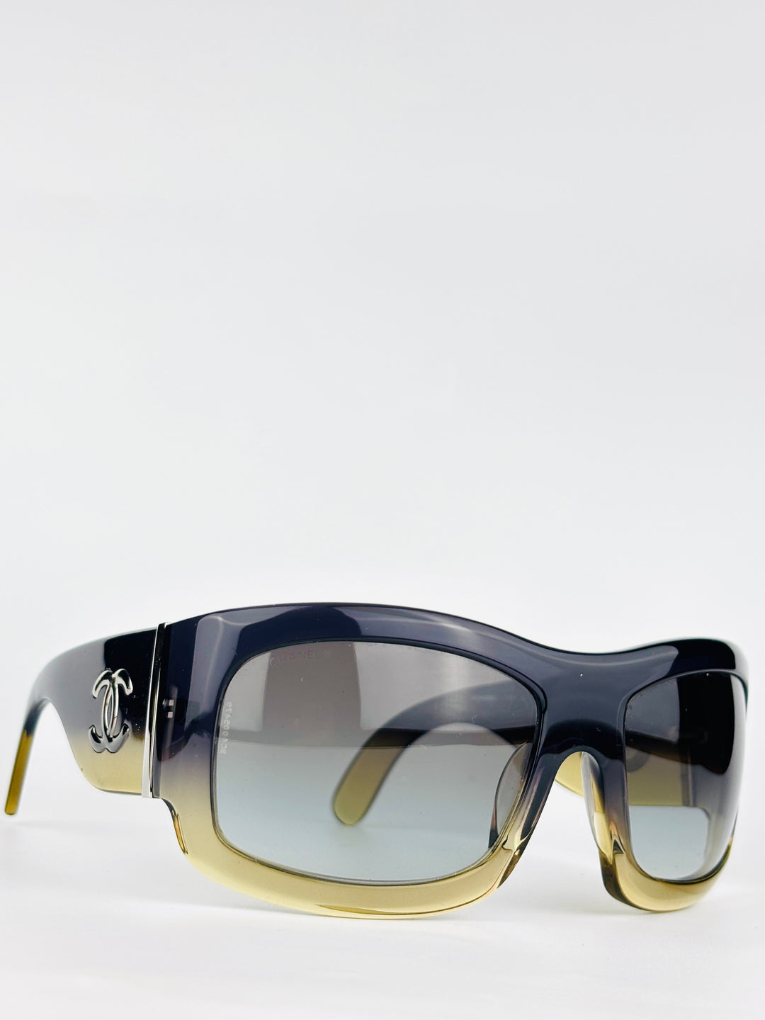 CHANEL - 5166