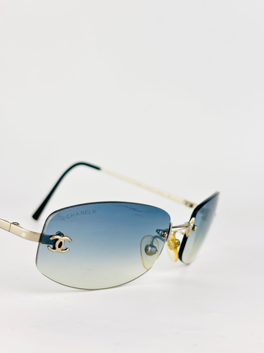 CHANEL - 4002