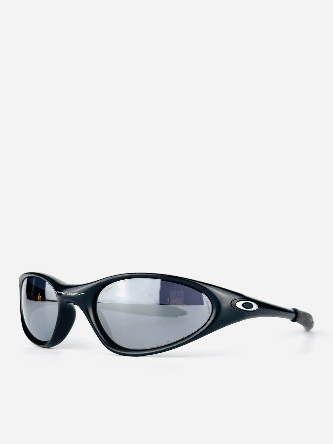 OAKLEY - MINUTE