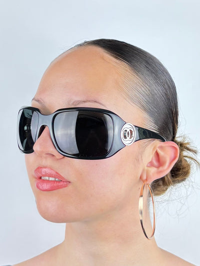 CHANEL – 6023