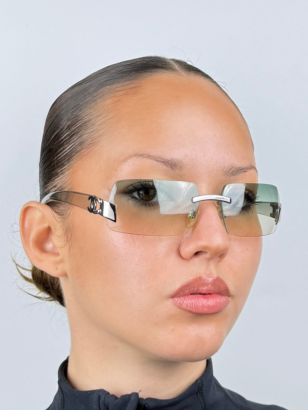 CHANEL	- 4048
