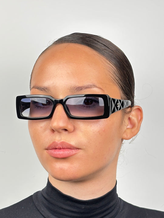 CHANEL - 5046