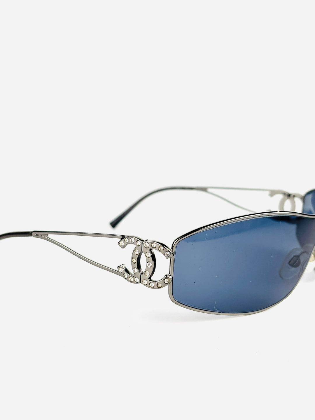 CHANEL - 4073