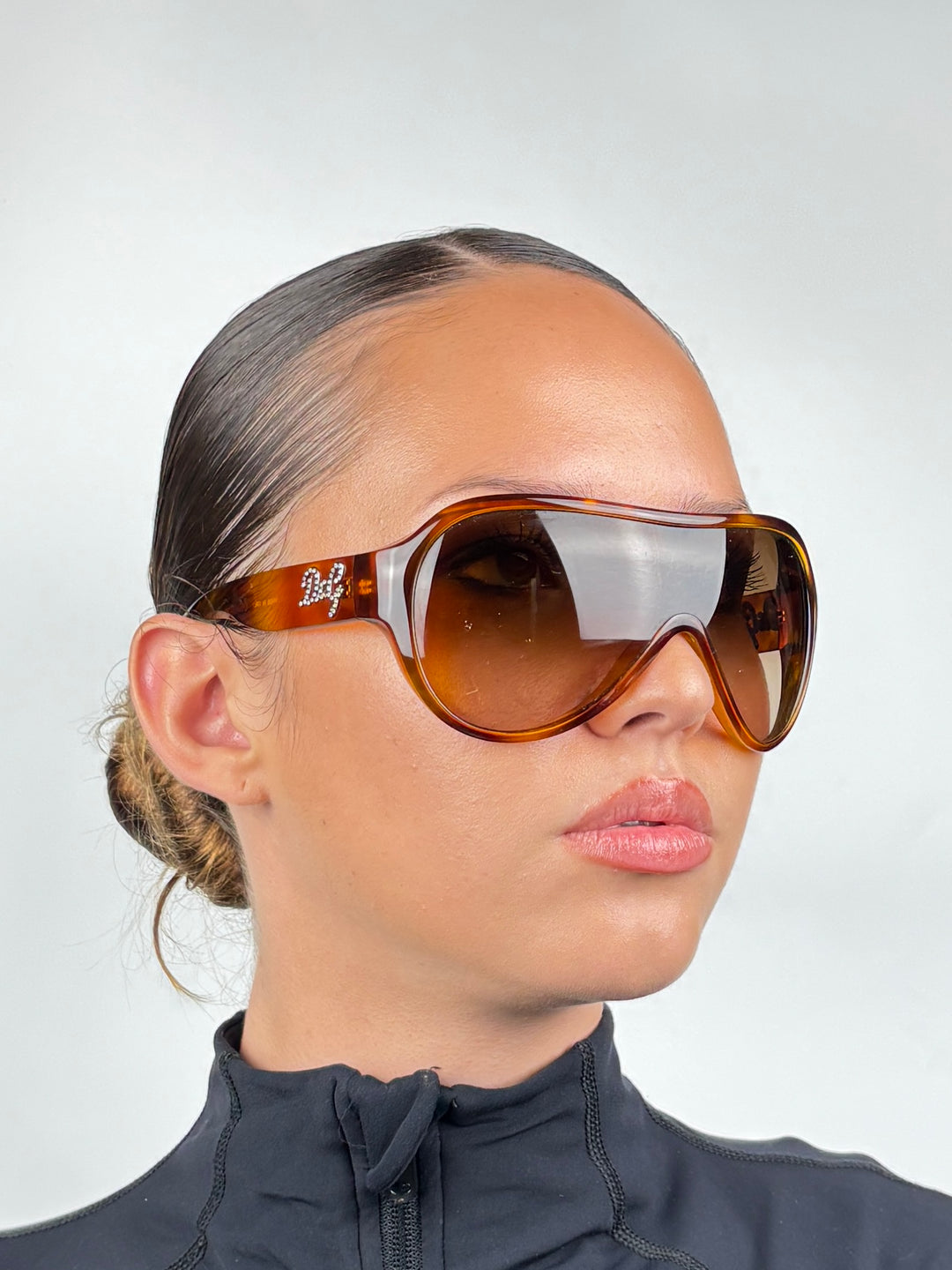 D&G - 8020