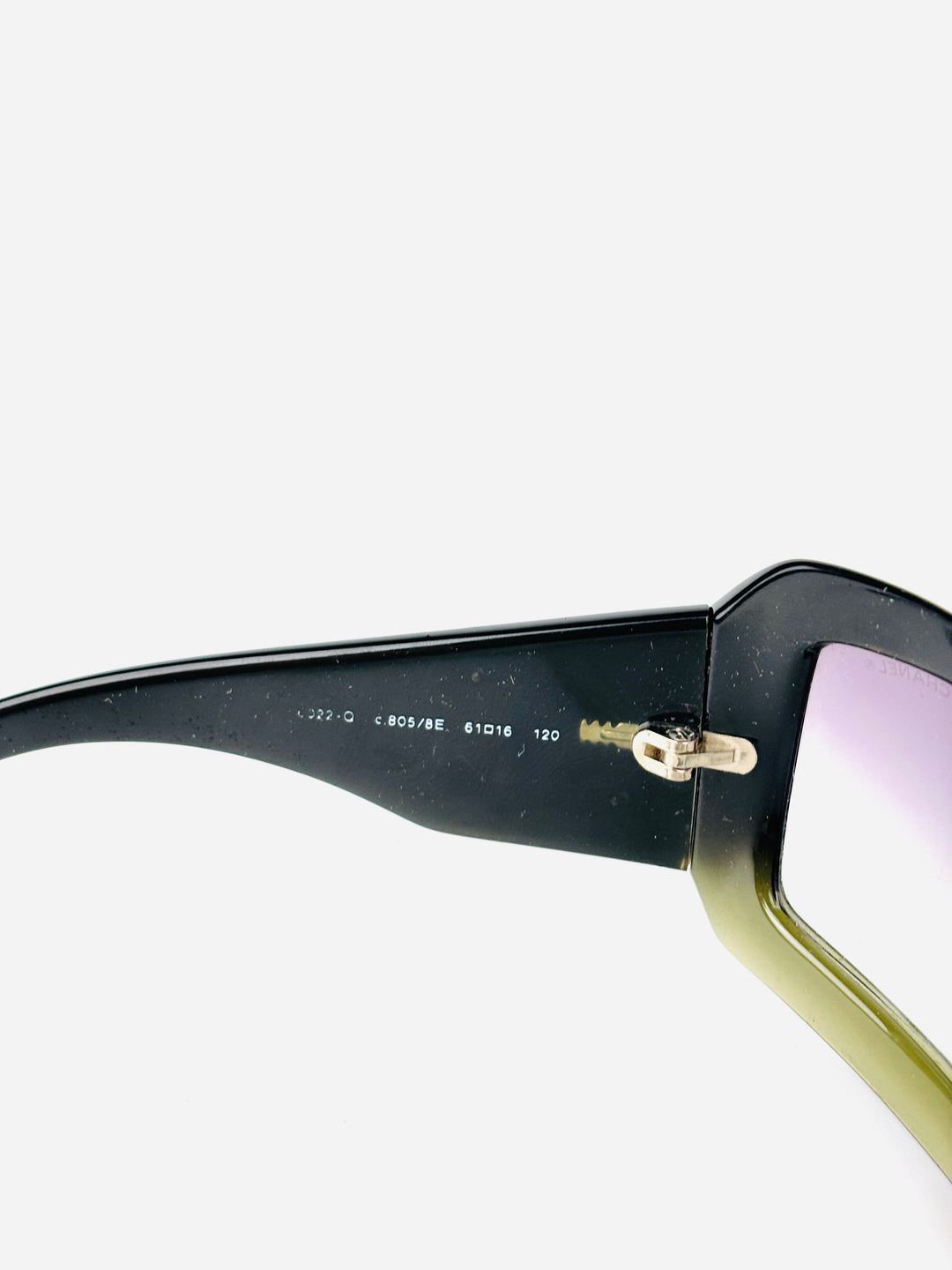 CHANEL - 6022-Q