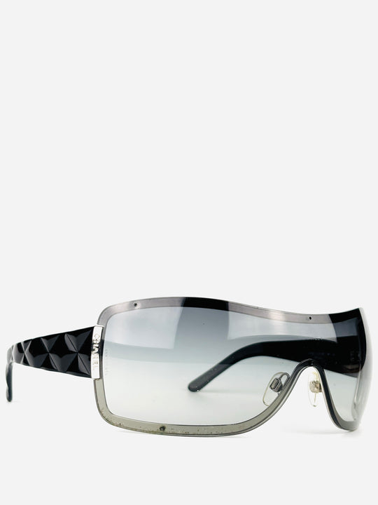 CHANEL - 4126