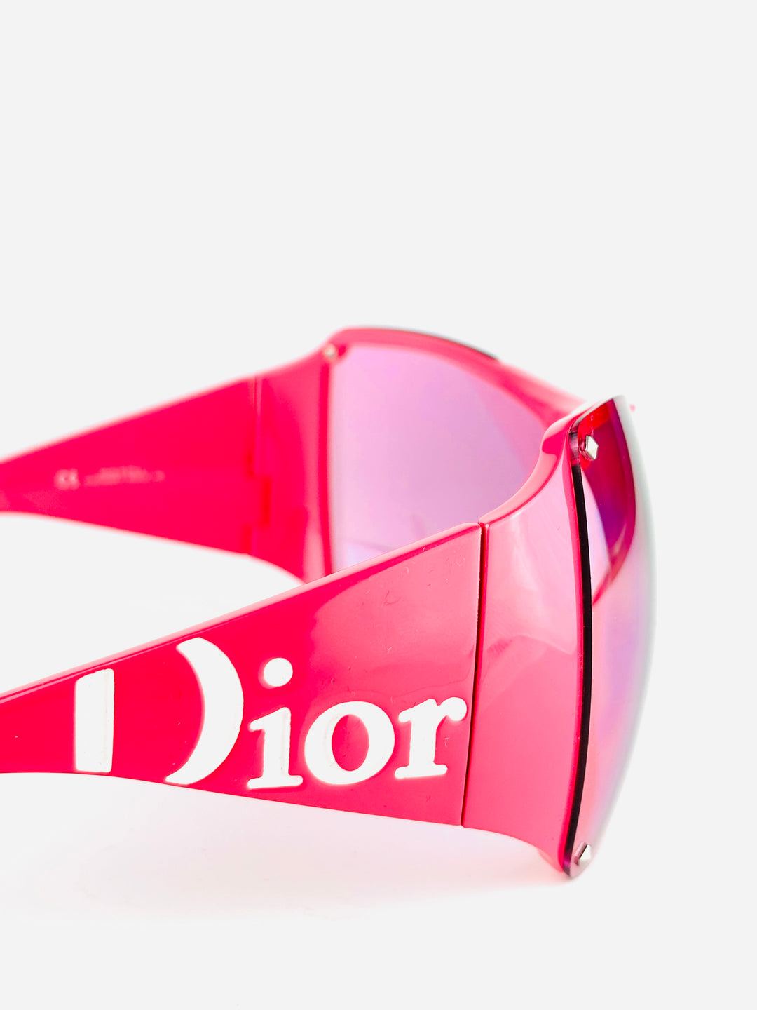 DIOR - OVERSHINE